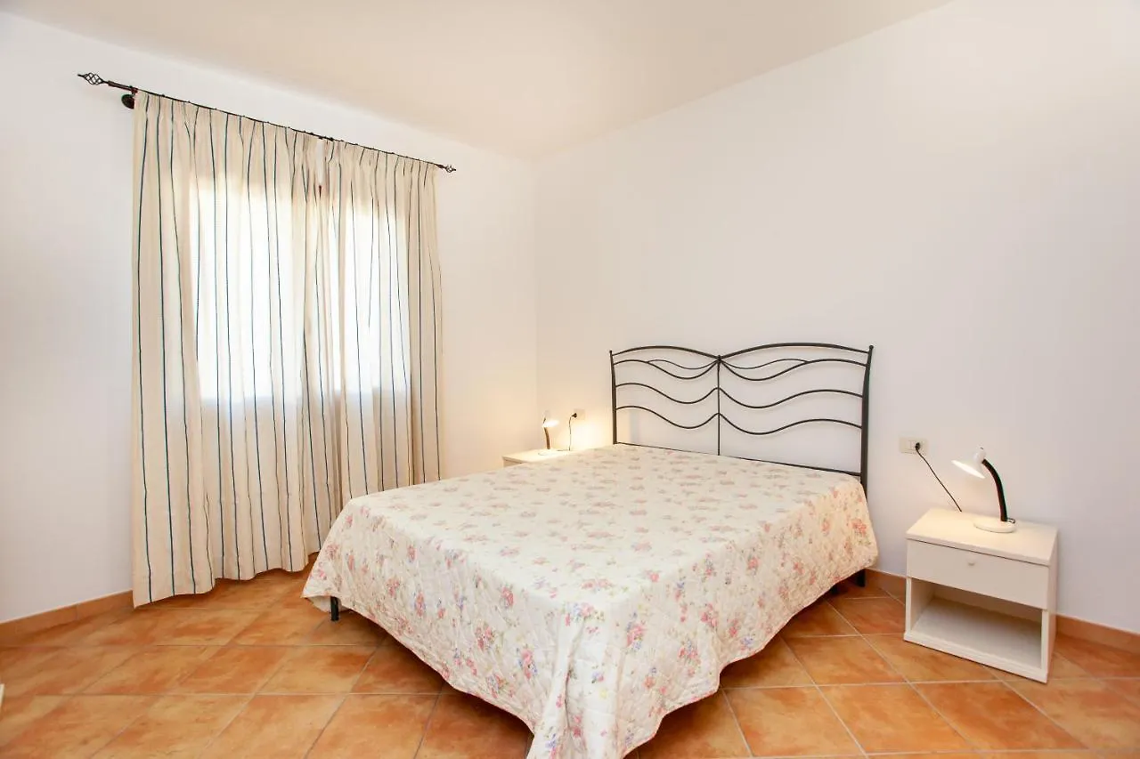Appartamento Belvedere Citai San Teodoro  Italië